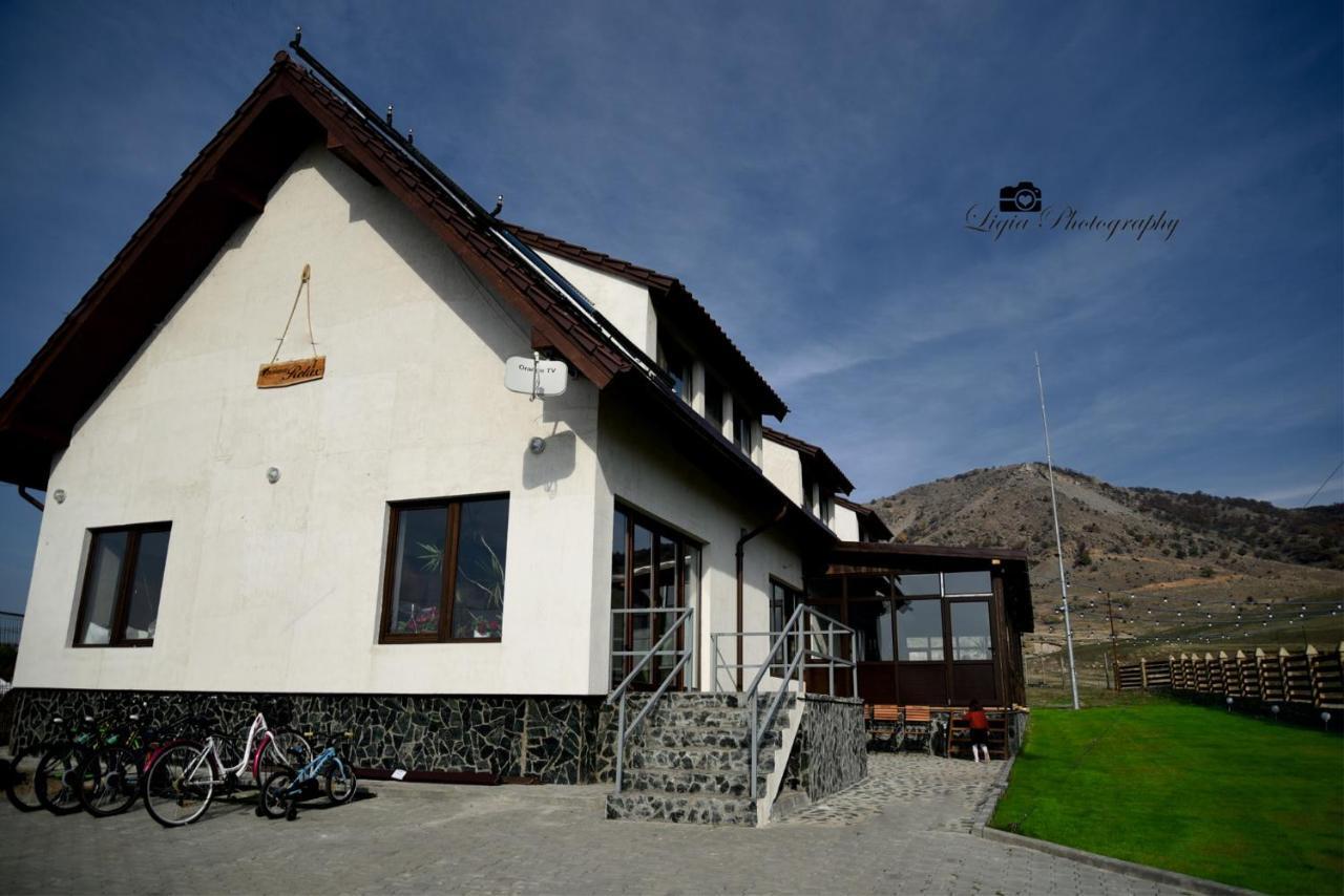 Relax Hotel Greci Exterior photo